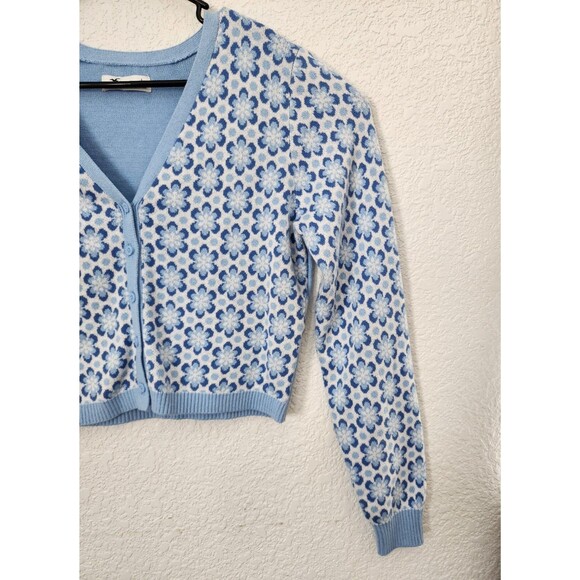 Hollister Women's Blue/White Cropped Button Up Cardigan Sweater Size Large NWOT - Picture 6 of 8